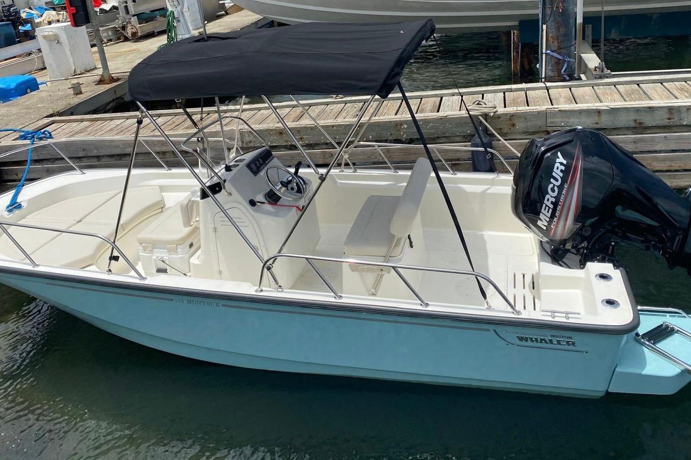 Boston whaler 17 Montauk